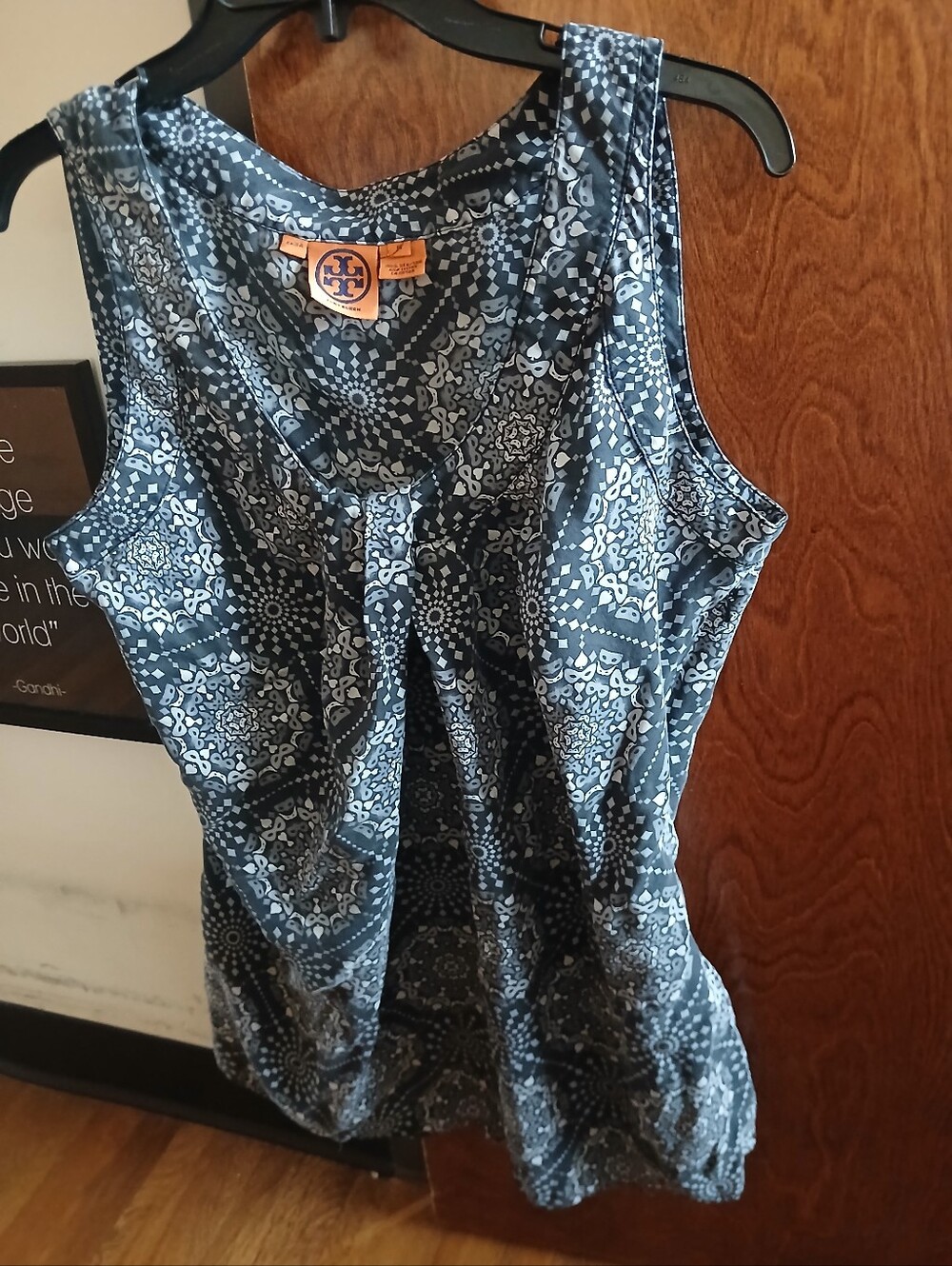 TORY BURCH gray geometric print silk sleeveless top